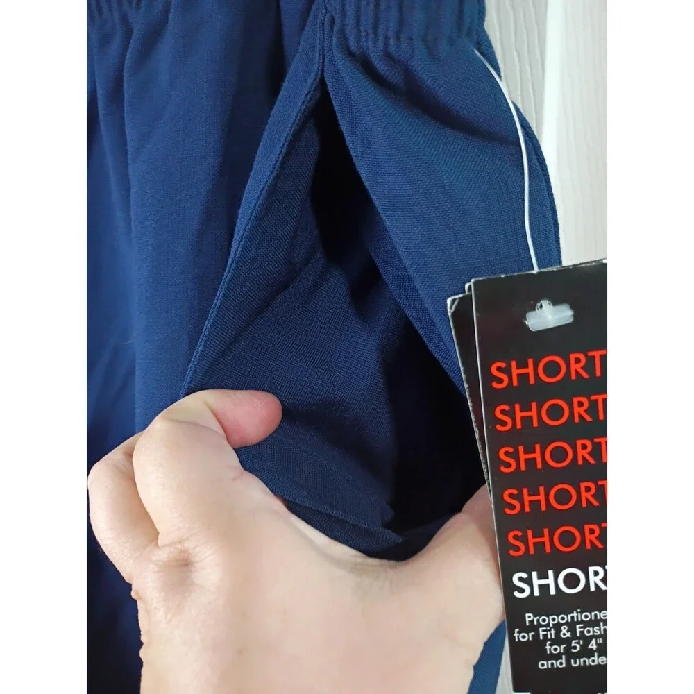 Briggs Woman 24W Blue Elastic Waist Pocket Pullon Pants Easycare Short versatile